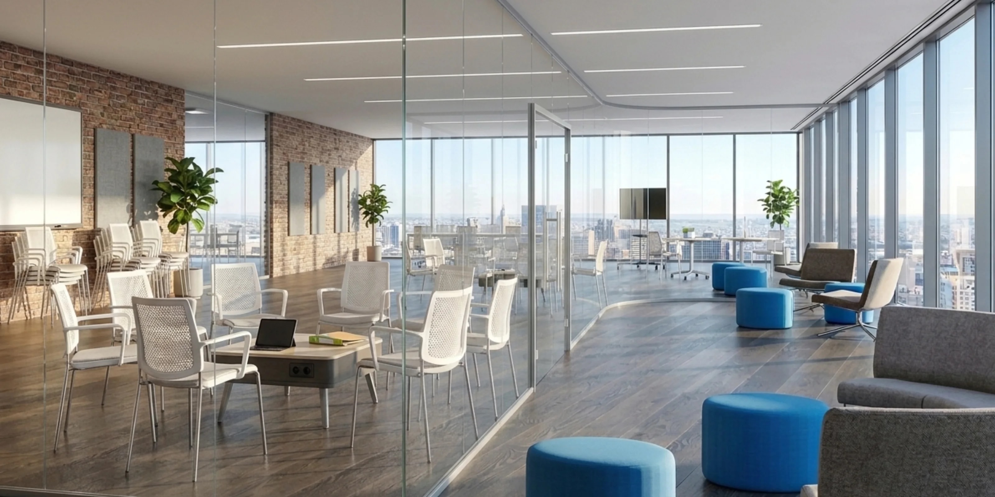 Planta de oficina dividida con mamparas de vidrio de suelo a techo